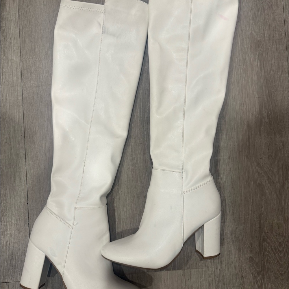 TOP Moda White Heeled Knee-High Boots